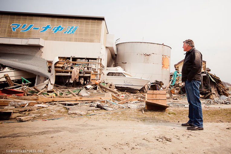 Franklin Graham visited the devastated areas of Japan to assess the country’s needs for recovery.