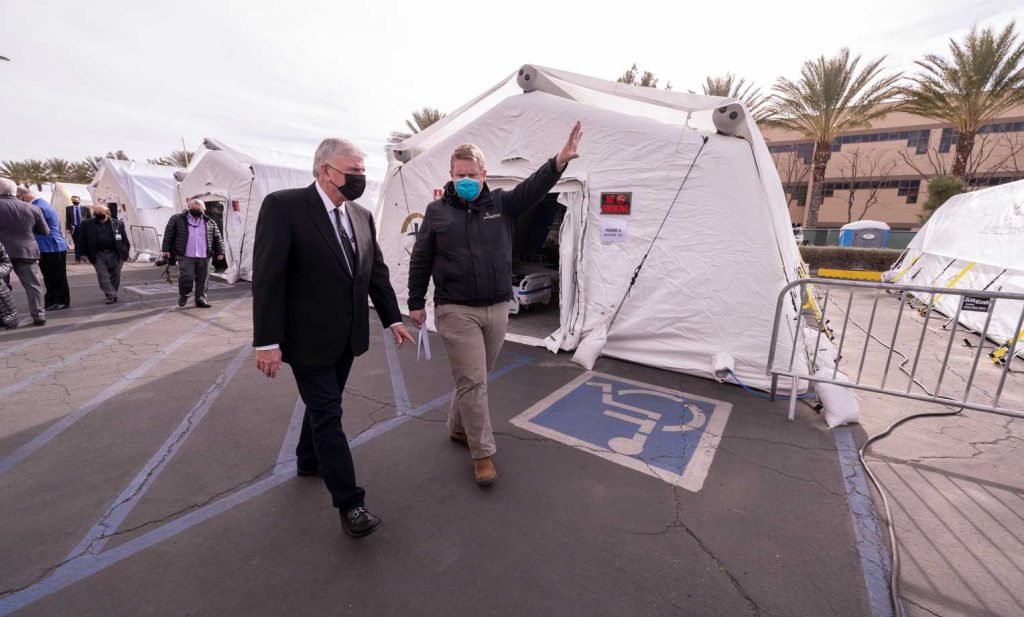 Franklin Graham toured the Emergency Field Hospital in Los Angeles County alongside Dr. Elliott Tenpenny, director of the Samaritan’s Purse International Health Unit