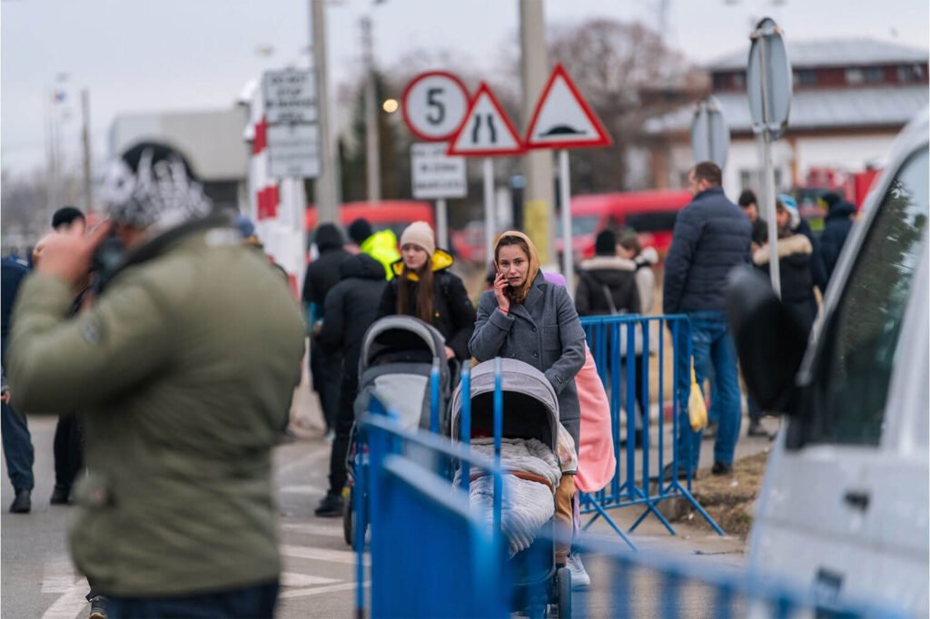 People are fleeing Ukraine into Romania. Samaritan’s Purse is helping refugees there as part of our global response.