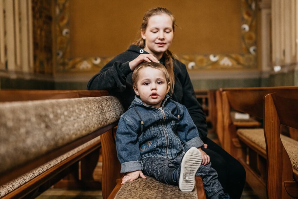 Resurrection Church in Lviv, Ukraine has been a sanctuary for internally displaced people fleeing violence in the East. Samaritan’s Purse is supporting the efforts of the church by operating a mobile medical clinic there.
